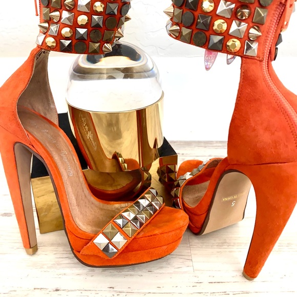 Jeffrey Campbell Platform Sandals - Picture 6 of 9